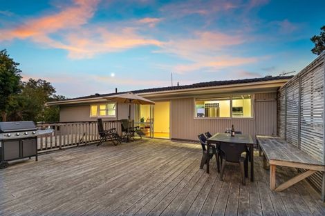 Photo of property in 1/4 Gull Lane, Mairangi Bay, Auckland, 0630