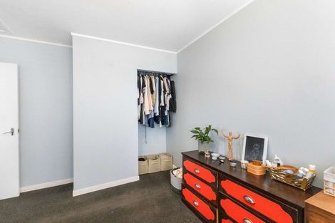 Photo of property in 15a Naumai Place, Spotswood, New Plymouth, 4310