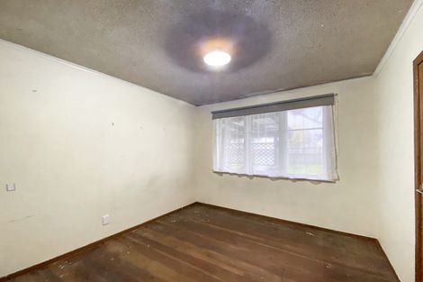 Photo of property in 72 Friedlanders Road, Manurewa, Auckland, 2102