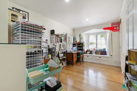 Photo of property in 1/14 Kiteroa Terrace, Rothesay Bay, Auckland, 0630