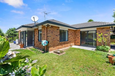 Photo of property in 24 Evansbel Place, Papamoa Beach, Papamoa, 3118