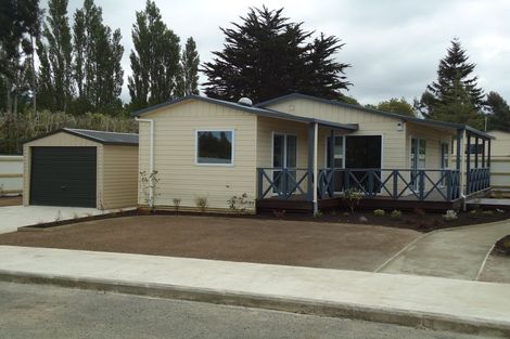 Photo of property in 6 Hayes Street, Waimate, 7924