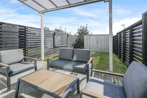 Photo of property in 28a Biplane Street, Takanini, 2112