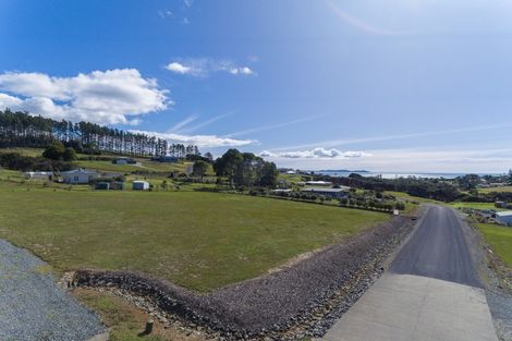 Photo of property in 8 Amelie Place, Coopers Beach, 0420