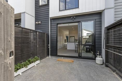 Photo of property in 54 Nugget Avenue, Hobsonville, Auckland, 0616