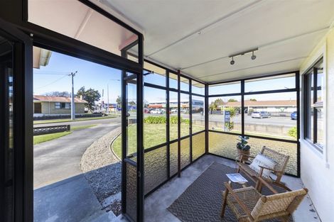 Photo of property in 1 Nairn Crescent, Awapuni, Palmerston North, 4412
