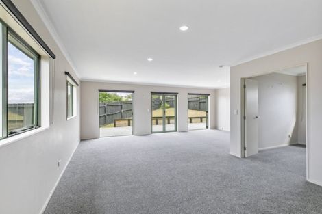 Photo of property in 23 Clea View, Gulf Harbour, Whangaparaoa, 0930