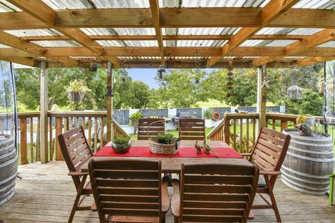 Photo of property in 115 Carnoustie Drive, Wattle Downs, Auckland, 2103