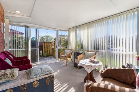 Photo of property in 1 Marwood Place, Mount Maunganui, 3116