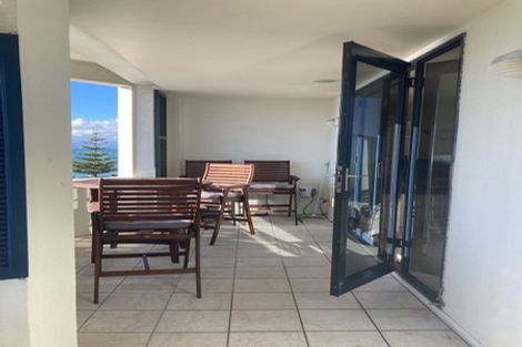 Photo of property in 3/154 Oriental Parade, Oriental Bay, Wellington, 6011