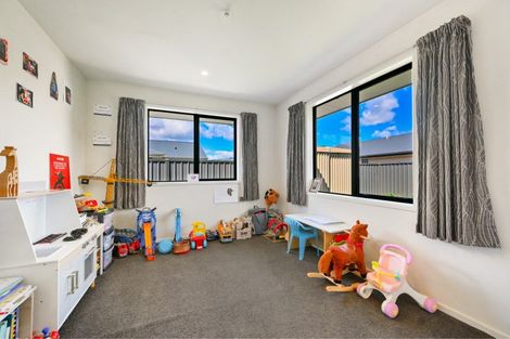 Photo of property in 18 Stowell Drive, Cromwell, 9310