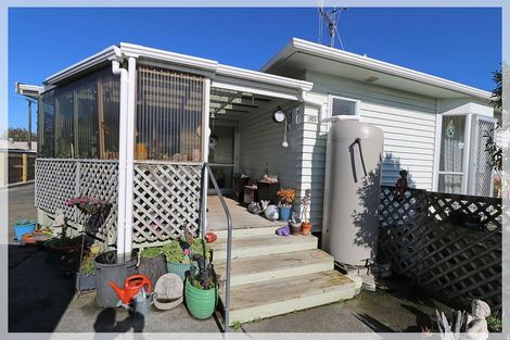 Photo of property in 23 Cook Street, Foxton, 4814