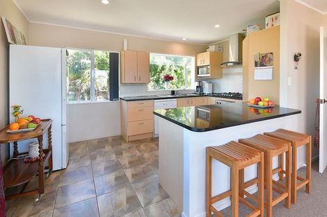 Photo of property in 1241 Whangaparaoa Road, Gulf Harbour, Whangaparaoa, 0930