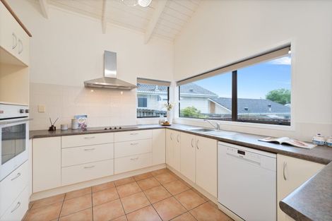 Photo of property in 59a View Road, Henderson, Auckland, 0612