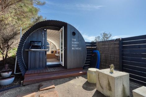 Photo of property in 26a Old Waipu Road, Mangawhai, 0505