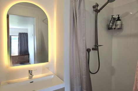 Photo of property in 6 Adderley Street, Westport, 7825