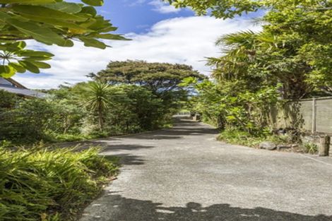 Photo of property in 3a Park Rise, Campbells Bay, Auckland, 0630