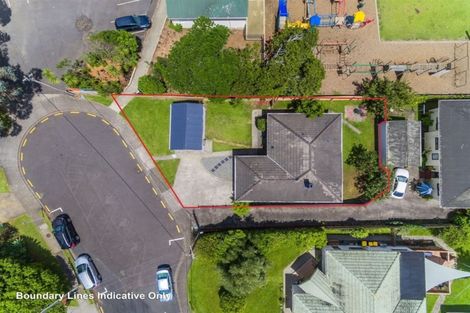 Photo of property in 23 Otakau Road, Milford, Auckland, 0620