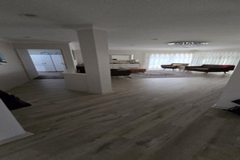 Photo of property in 17 Glencullen Place, Dannemora, Auckland, 2016