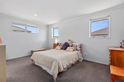 Photo of property in 10 Oka Street, Papamoa Beach, Papamoa, 3118