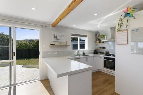 Photo of property in 13 Otira Grove, Kelson, Lower Hutt, 5010