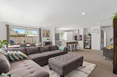 Photo of property in 47 Kendall View, Stoke, Nelson, 7011