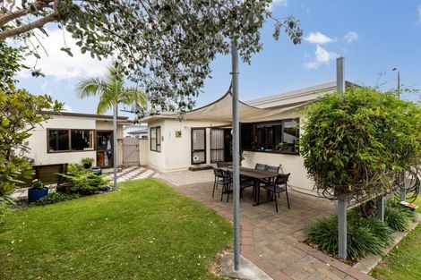 Photo of property in 34 York Avenue, Tamatea, Napier, 4112
