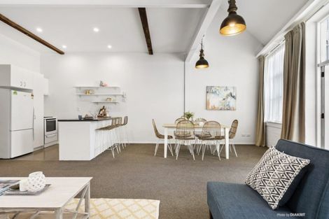 Photo of property in Aulsebrooks Apartments, 9/178 Wakefield Street, Te Aro, Wellington, 6011