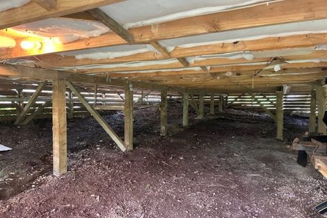 Photo of property in 21 Haruru Falls Road, Haruru, 0204