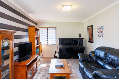 Photo of property in 152 Park Road, West End, Palmerston North, 4410