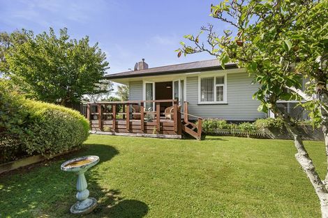 Photo of property in 86 Gibbons Street, Ebdentown, Upper Hutt, 5018