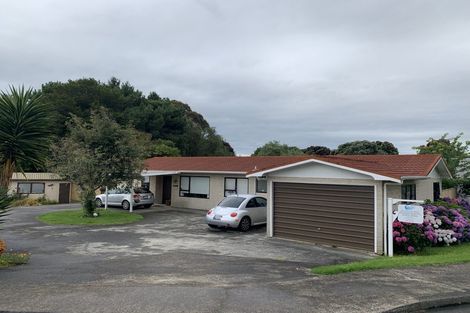 Photo of property in 39 Moana Road, Paraparaumu, 5032