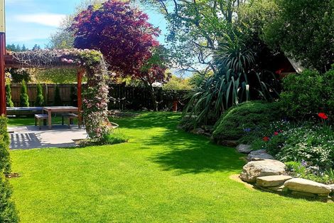 Photo of property in 8 Sargood Drive, Wanaka, 9305