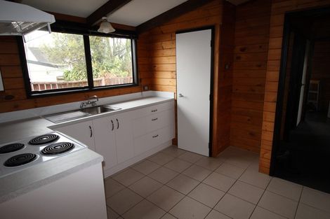 Photo of property in 7 Newton Place, Westbrook, Palmerston North, 4412