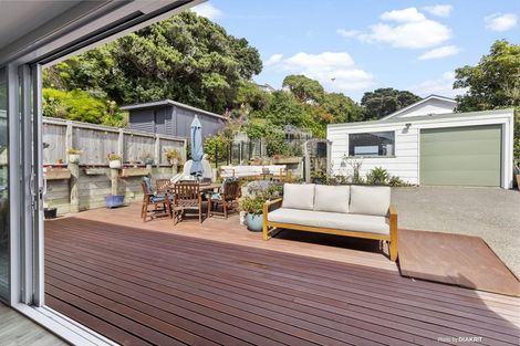 Photo of property in 11 Humber Street, Island Bay, Wellington, 6023