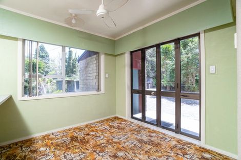 Photo of property in 11 Karioi Crescent, Raglan, 3225