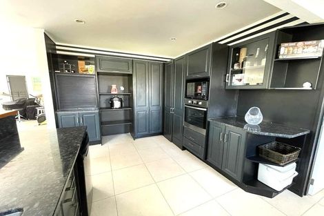 Photo of property in 287 Bucklands Beach Road, Bucklands Beach, Auckland, 2012