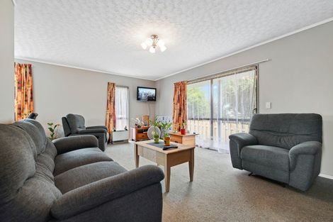 Photo of property in 18a Lloyd Drive, Nawton, Hamilton, 3200