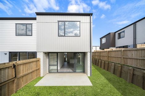 Photo of property in 19 Clay Works Lane, New Lynn, 0600