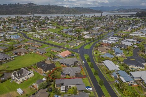 Photo of property in 42 Kupe Drive, Whitianga, 3510