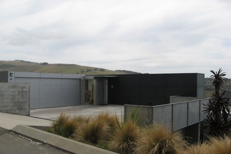 Photo of property in 16 Highview Lane, Scarborough, Christchurch, 8081