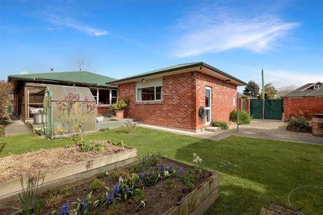 Photo of property in 1 Smitheram Street, Allenton, Ashburton, 7700