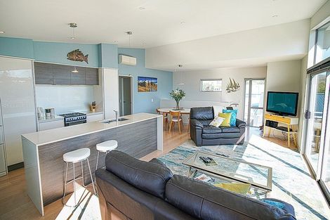 Photo of property in 20b Wharemauku Road, Raumati Beach, Paraparaumu, 5032