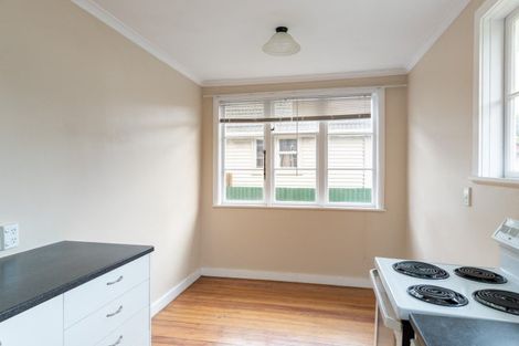 Photo of property in 274 Oxford Terrace, Avalon, Lower Hutt, 5011