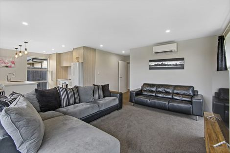 Photo of property in 30 Andesite Drive, Rolleston, 7614