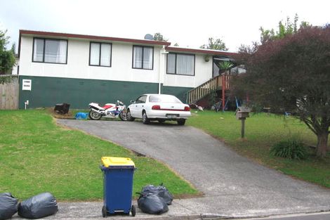 Photo of property in 28 Kotinga Avenue, Glen Eden, Auckland, 0602