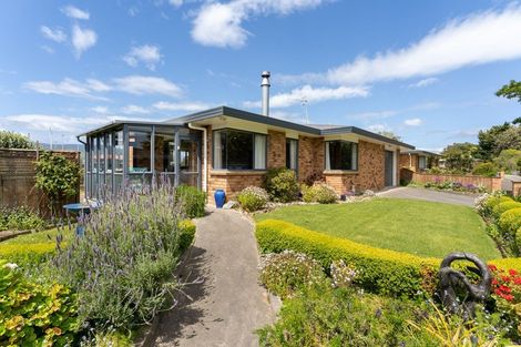 Photo of property in 11a Alexander Place, Otaki, 5512