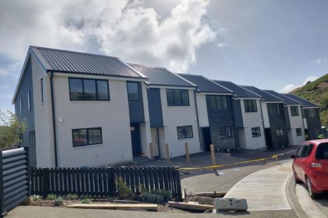 Photo of property in 12 Bee Lane, Whitby, Porirua, 5024