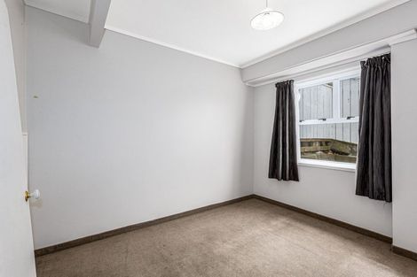 Photo of property in 56 Owhiti Street, Titahi Bay, Porirua, 5022