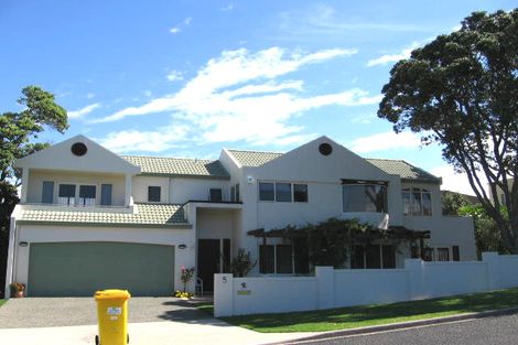 Photo of property in 5 Tui Street, Torbay, Auckland, 0630